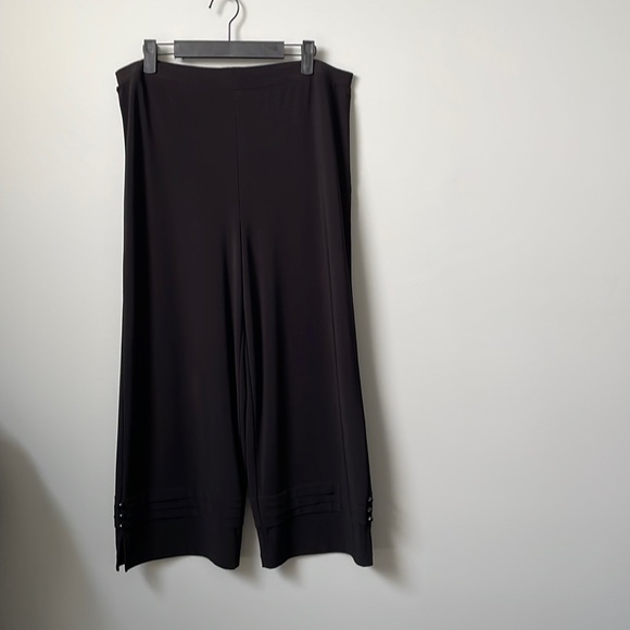 Culottes pants by Frank Lyman - Picture 1 of 8